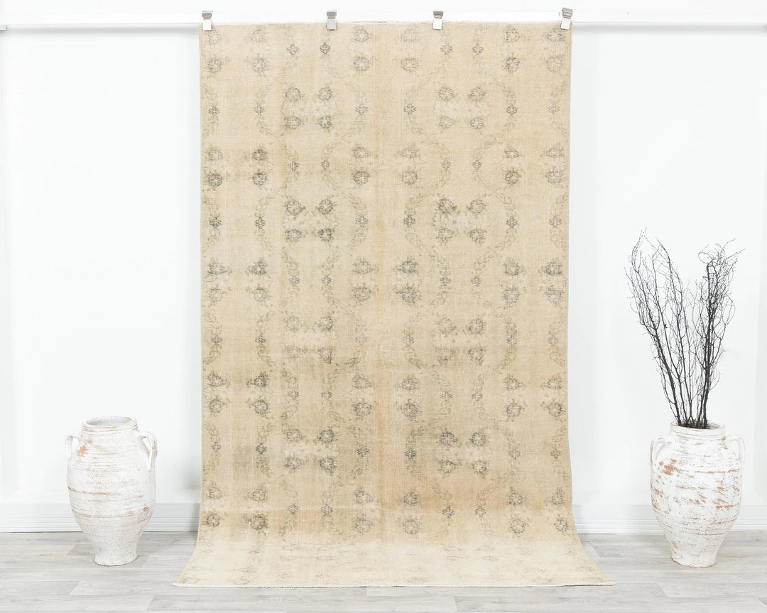 Multicolor Turkish Vintage Rug 8' x 4' 9" Hand-Knotted | No. VR99147