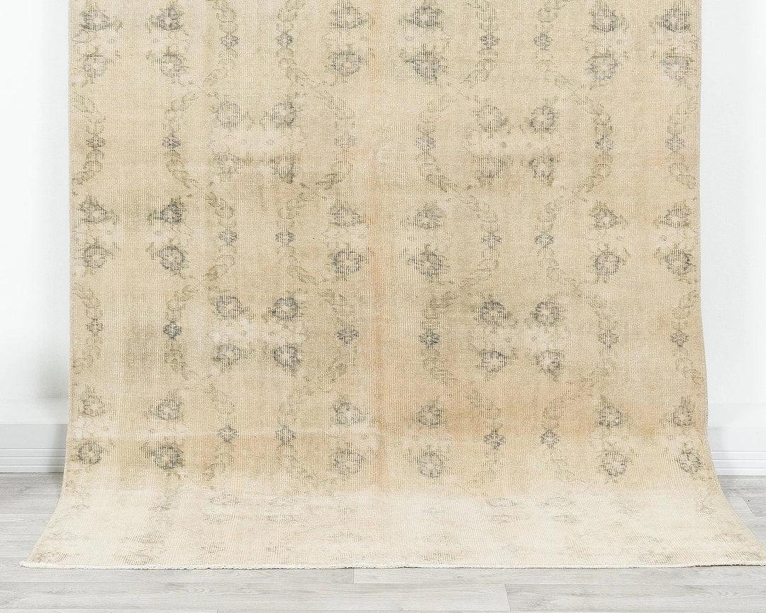Multicolor Turkish Vintage Rug 8' x 4' 9" Hand-Knotted | No. VR99147
