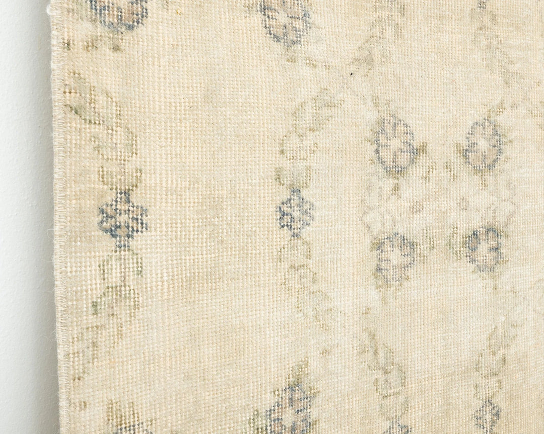 Multicolor Turkish Vintage Rug 8' x 4' 9" Hand-Knotted | No. VR99147