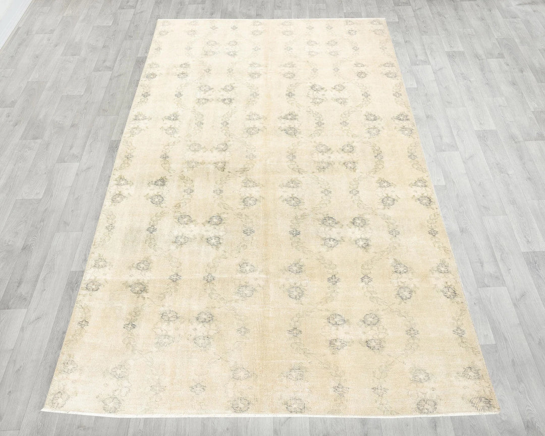 Multicolor Turkish Vintage Rug 8' x 4' 9" Hand-Knotted | No. VR99147