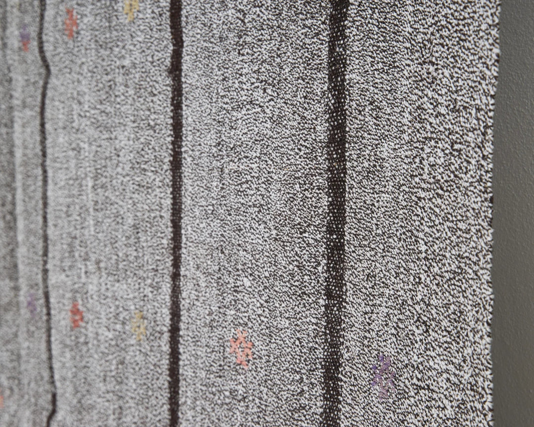 Gray Kilim Rug 6' x 6' 7" | No. VR99547