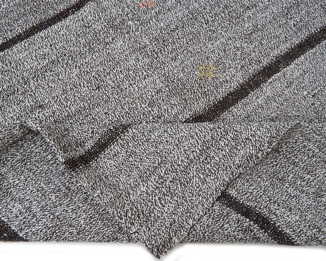 Gray Kilim Rug 6' x 6' 7" | No. VR99547