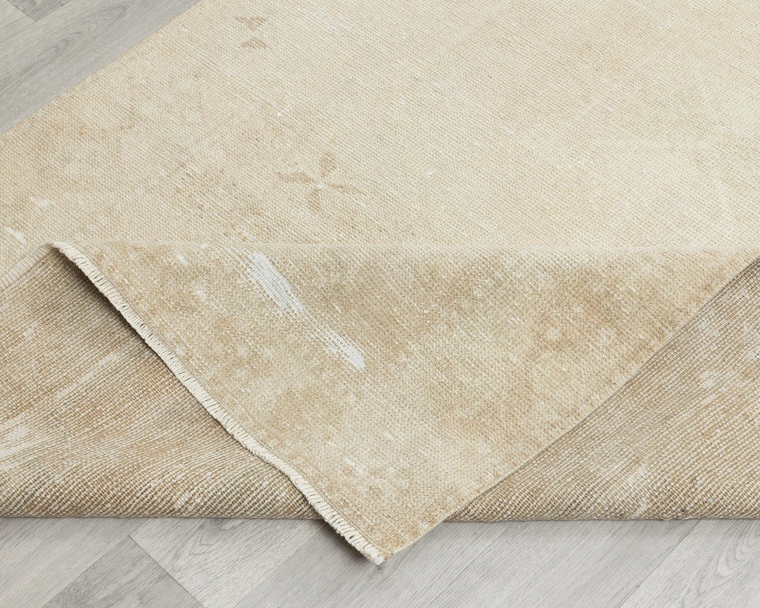 Beige Runner Rug 3' 7" x 11' 1" | No. VR99605