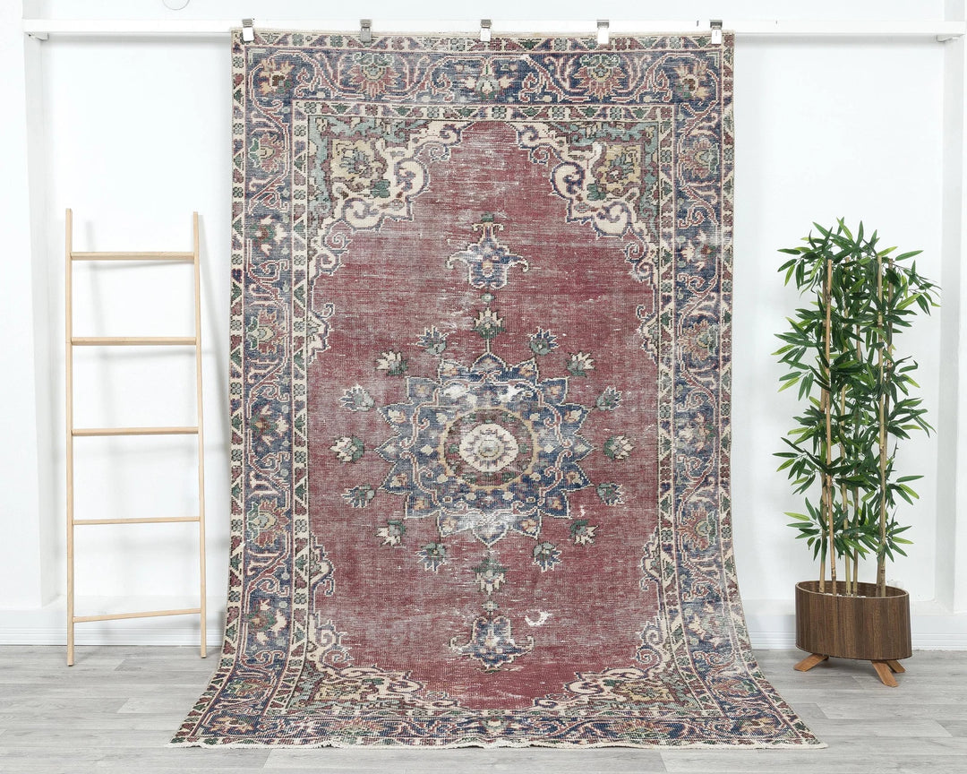 Red Turkish Oushak Rug 5' 7" x 9' Hand-Knotted | No. VR99785