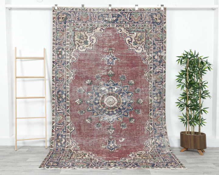 Red Turkish Oushak Rug 5' 7" x 9' Hand-Knotted | No. VR99785