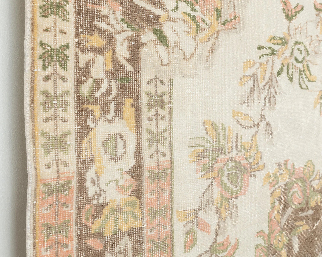 Neutral Oushak Rug 6' 2" x 10' 2" | No. VR99785