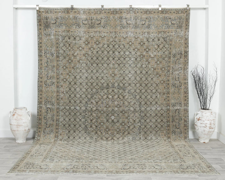 Gray Turkish Oushak Rug 7' 10" x 11' Hand-Knotted | No. VR99863