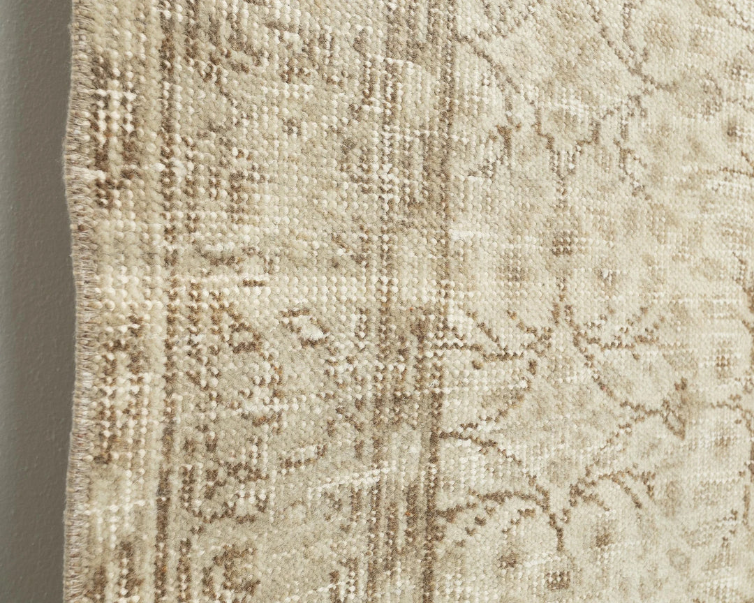 Beige Turkish Oushak Rug 0'4" x 6'9" Hand-Knotted | No. VR99982