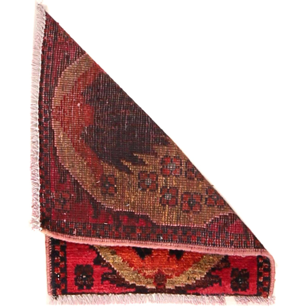 Handmade Doormats 1' 6" x 1' 10" - No. AL89744