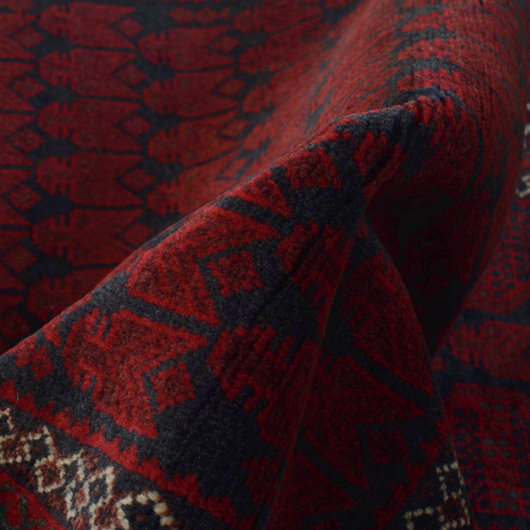 Islamic Prayer Carpet 2' 10" x 4' 10" - No. AL47021