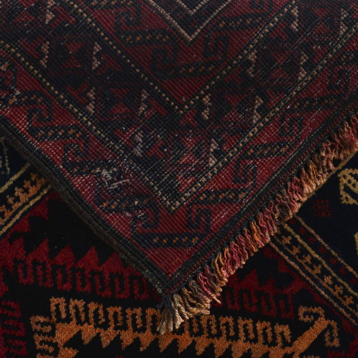 Fine Quality Prayer Rug 2' 11" x 4' 6" - No. AL54624