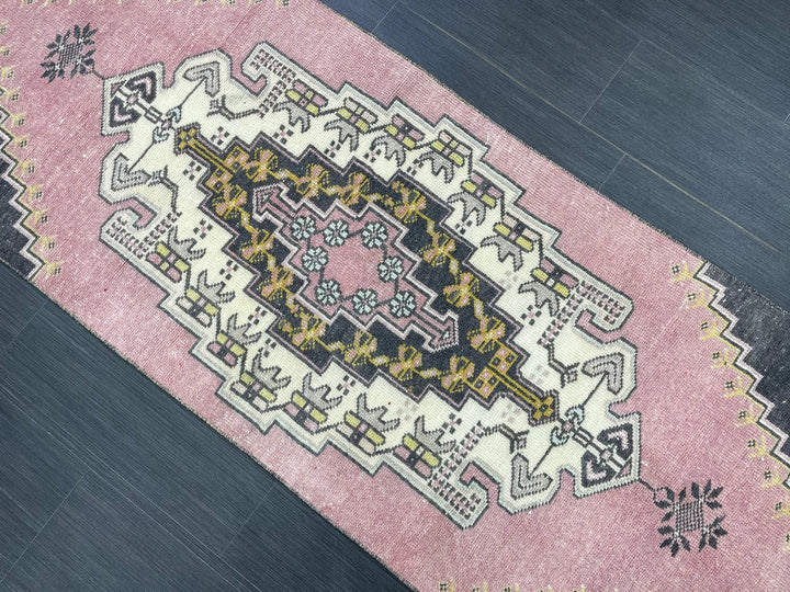 Turkish Runner Rug 2' 4" x 8' Hand-Knotted | No. WR10386
