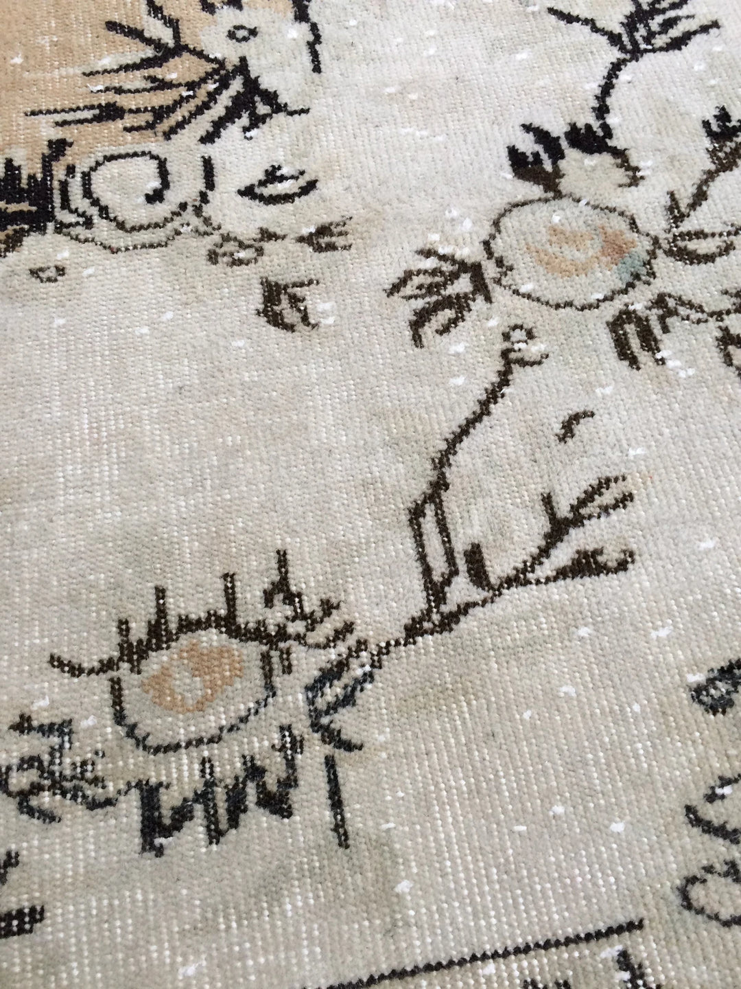 Beige Turkish Runner Rug 6' 5" x 9' 10" Hand-Knotted | No. WR10633