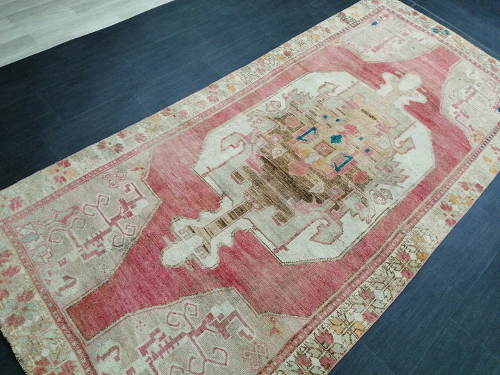 Beige Turkish Runner Rug 4' 9" x 10' 6" Hand-Knotted | No. WR10738