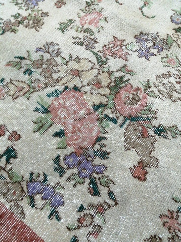 Beige Turkish Runner Rug 5' 8" x 9' 8" Hand-Knotted | No. WR12012