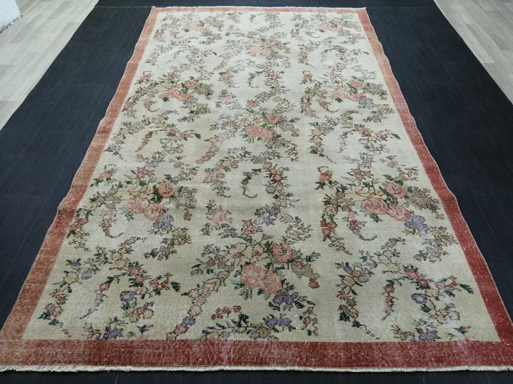 Beige Turkish Runner Rug 5' 8" x 9' 8" Hand-Knotted | No. WR12012