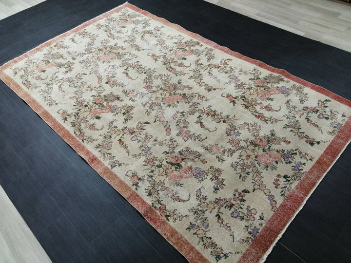 Beige Turkish Runner Rug 5' 8" x 9' 8" Hand-Knotted | No. WR12012