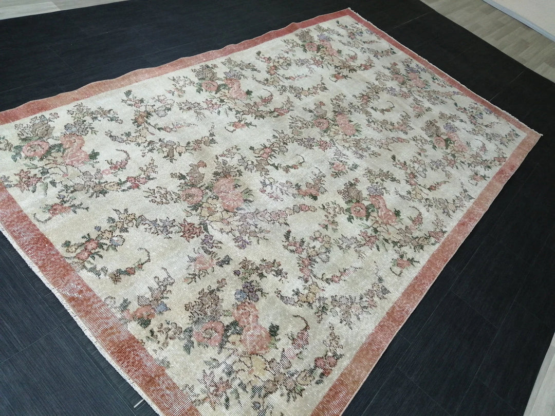 Beige Turkish Runner Rug 5' 8" x 9' 8" Hand-Knotted | No. WR12012