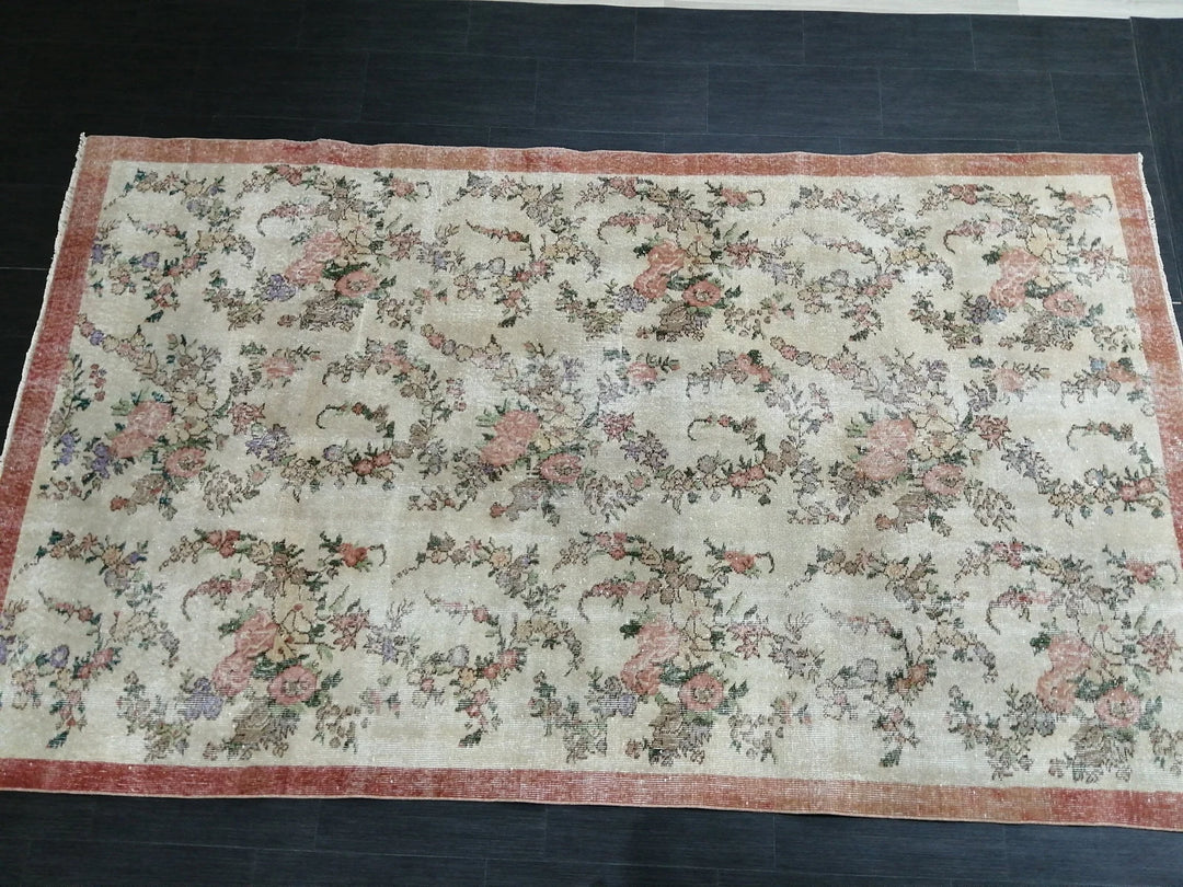 Beige Turkish Runner Rug 5' 8" x 9' 8" Hand-Knotted | No. WR12012