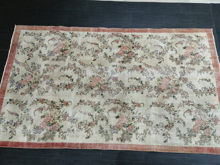 Beige Turkish Runner Rug 5' 8" x 9' 8" Hand-Knotted | No. WR12012