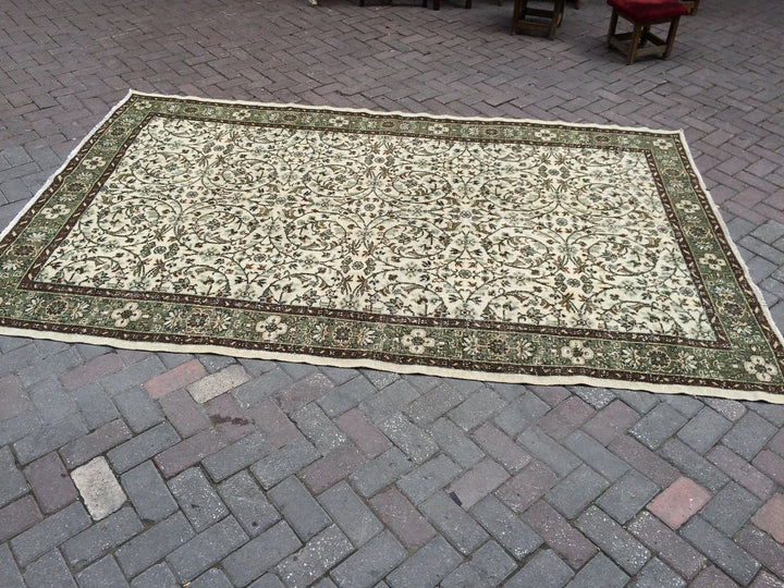 Green Turkish Runner Rug 6' x 10' Hand-Knotted | No. WR12098