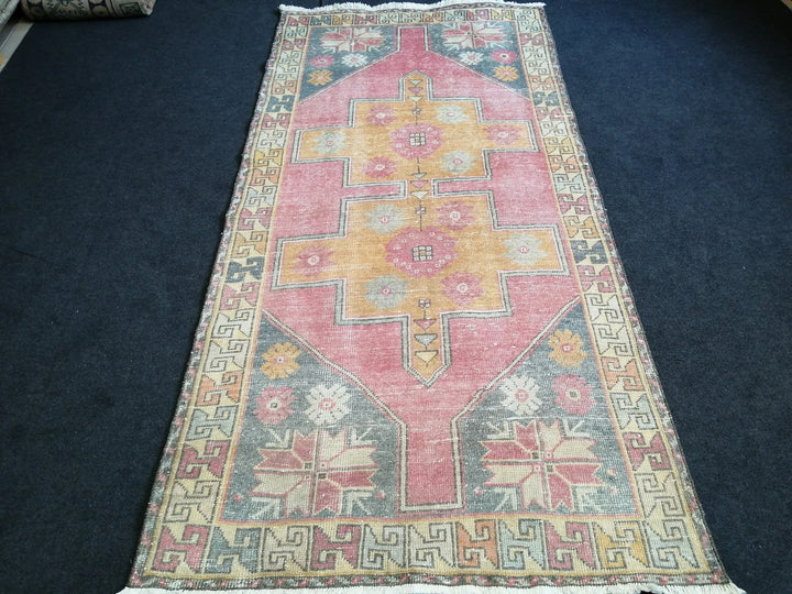 Beige Turkish Runner Rug 4' x 8' Hand-Knotted | No. WR12482