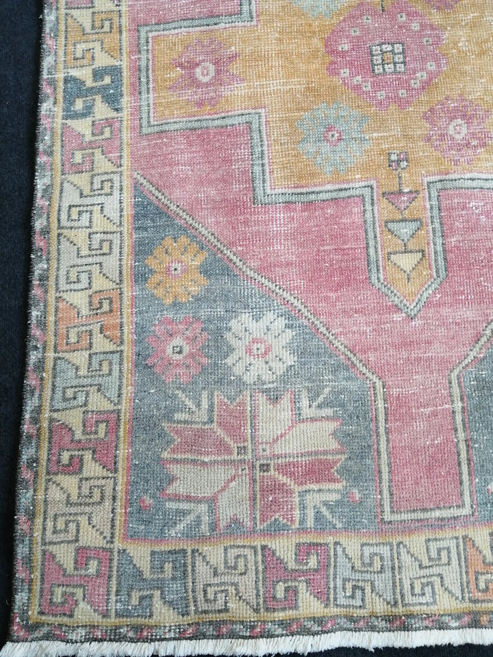 Beige Turkish Runner Rug 4' x 8' Hand-Knotted | No. WR12482