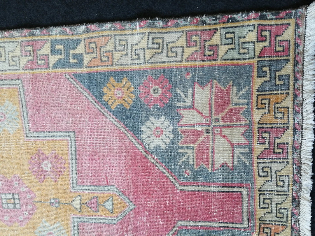 Beige Turkish Runner Rug 4' x 8' Hand-Knotted | No. WR12482