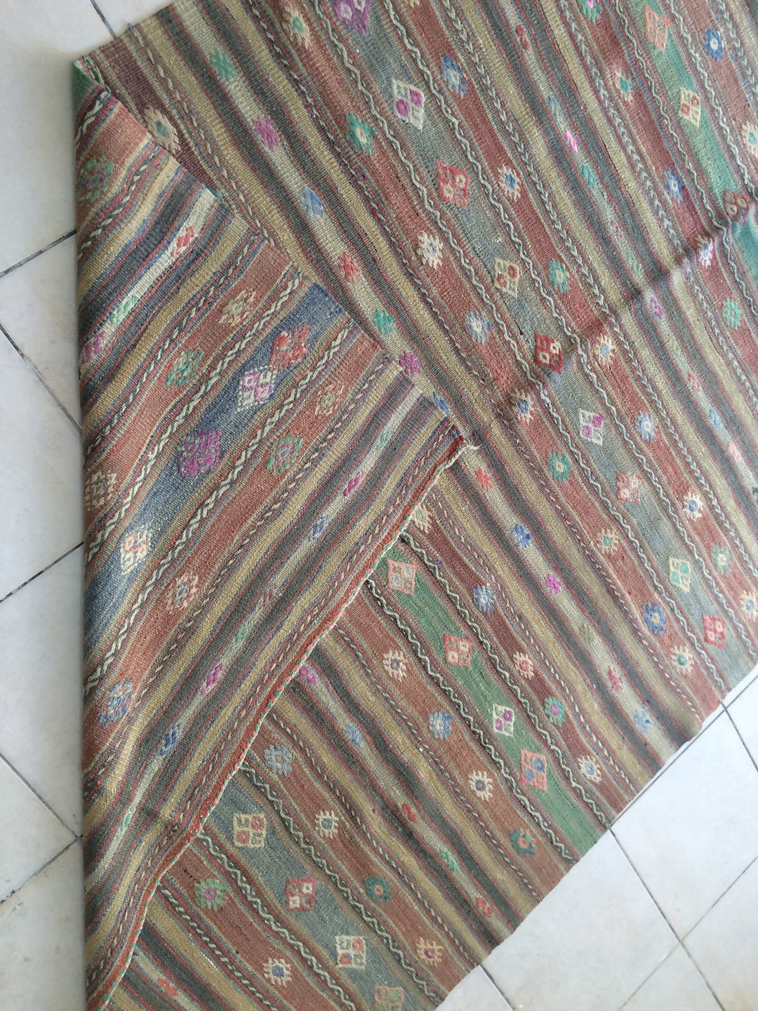 Turkish Runner Rug 5' x 7' Hand-Knotted | No. WR13905