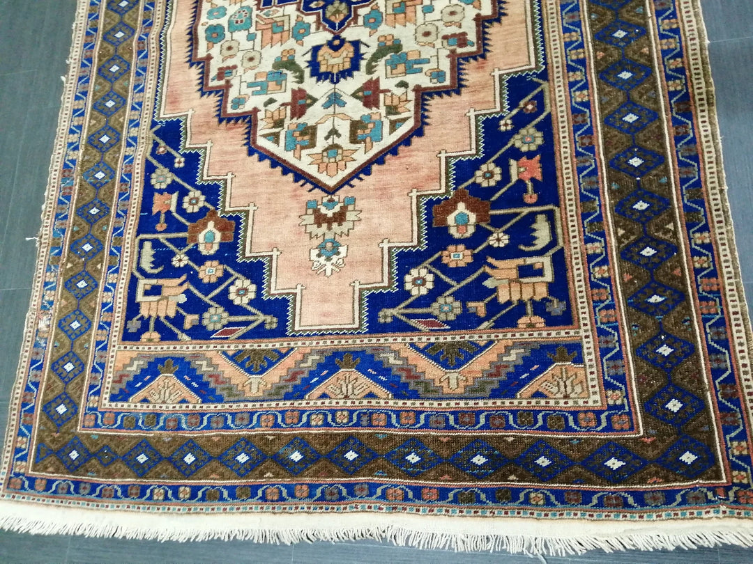 Blue Turkish Runner Rug 5' x 9' 6" Hand-Knotted | No. WR14298