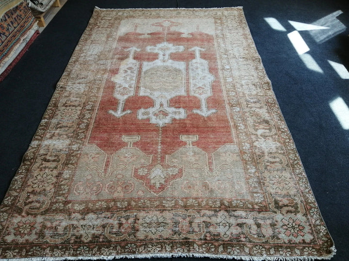 Beige Turkish Runner Rug 5' x 8' 8" Hand-Knotted | No. WR14624