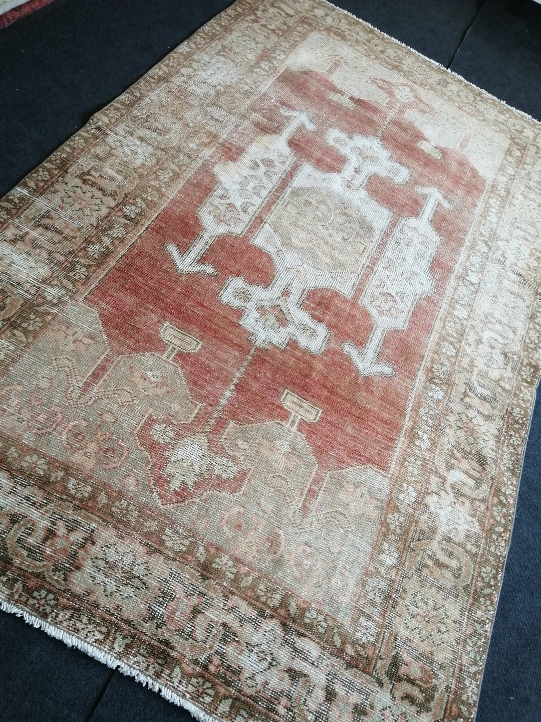 Beige Turkish Runner Rug 5' x 8' 8" Hand-Knotted | No. WR14624