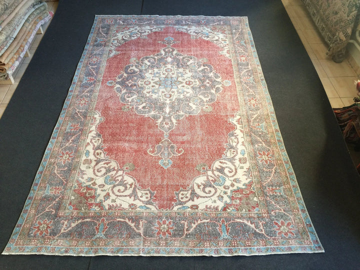 Beige Turkish Runner Rug 6' 10" x 10' 10" Hand-Knotted | No. WR14833