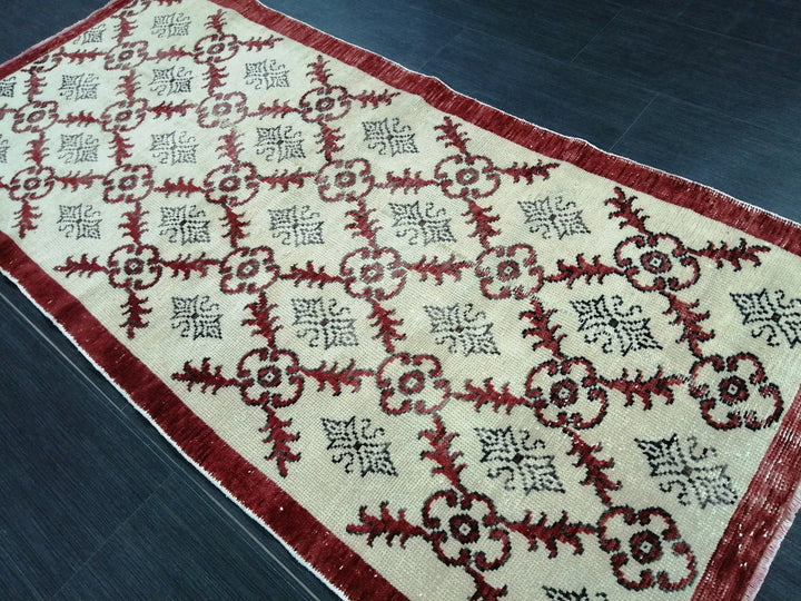Tan Turkish Runner Rug 3' 1" x 6' 9" Hand-Knotted | No. WR15580
