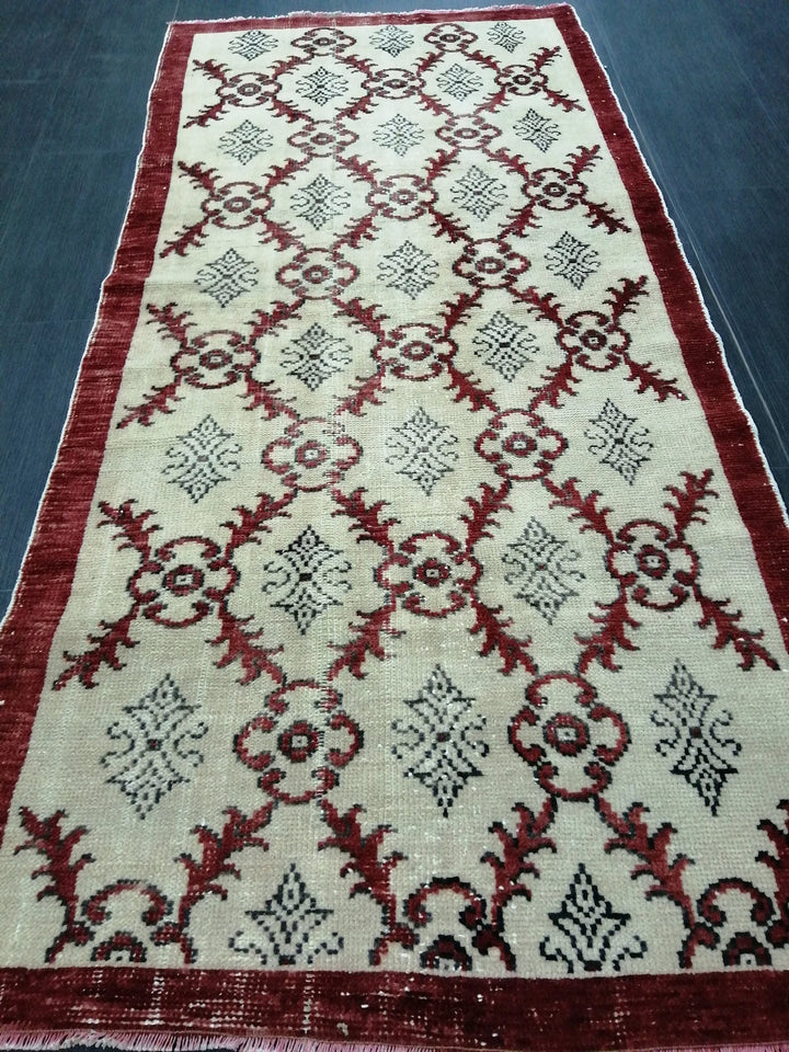 Tan Turkish Runner Rug 3' 1" x 6' 9" Hand-Knotted | No. WR15580