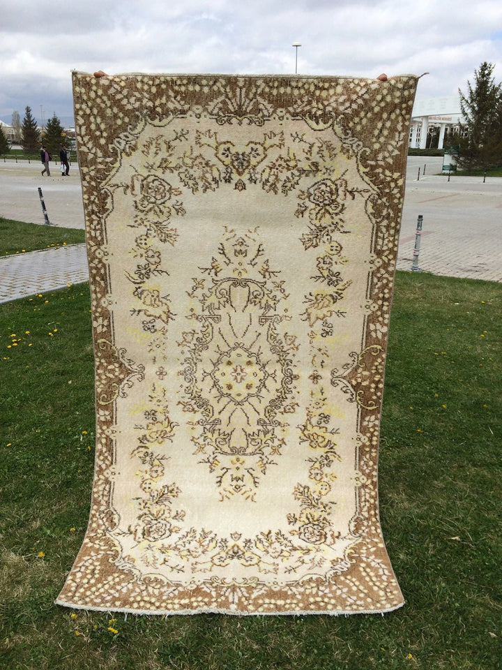 Turkish Oushak Runner Rug 2'6" x 10'1" Hand-Knotted | No. WR17302
