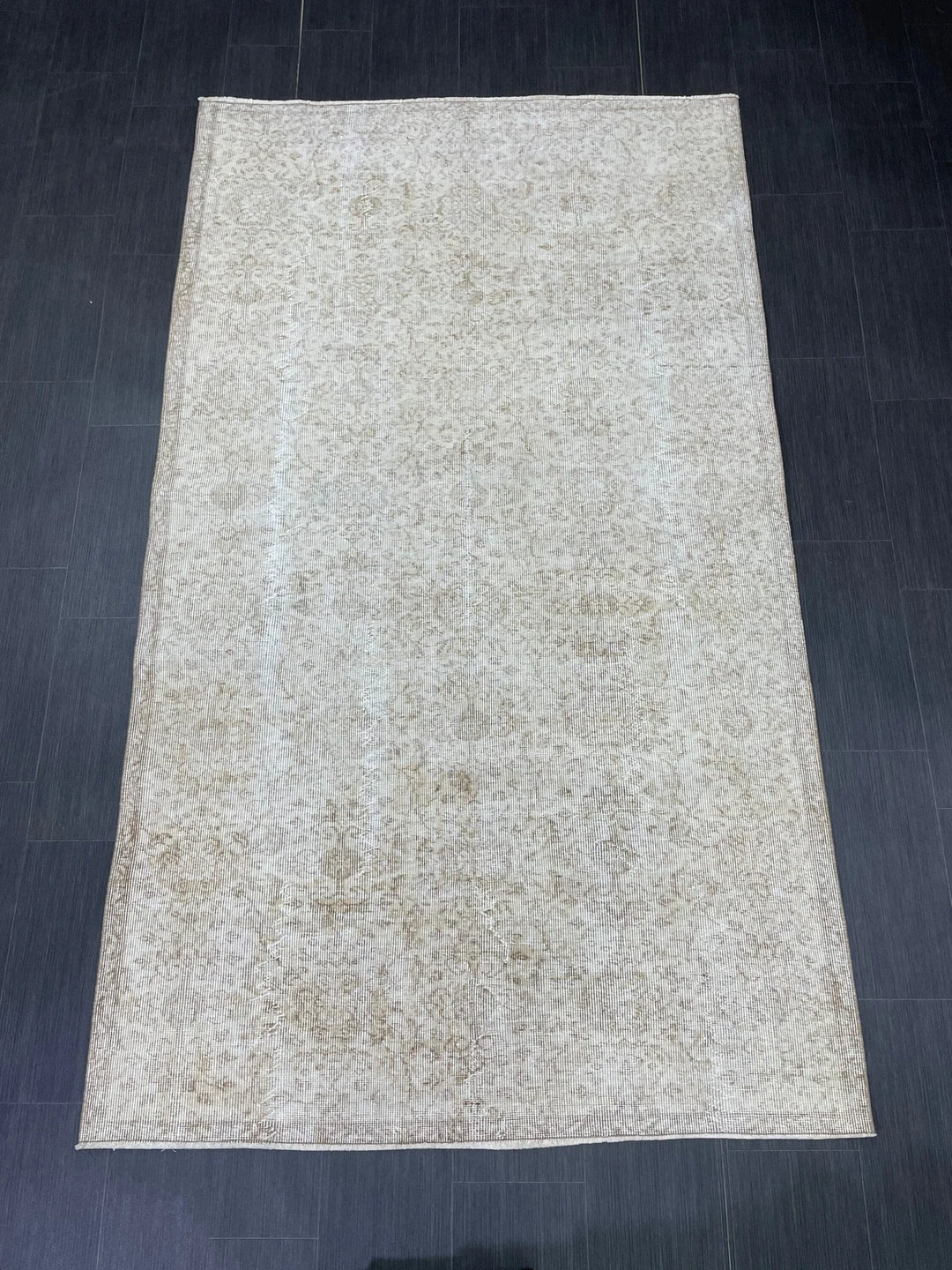 Beige Turkish Runner Rug 4' 11" x 8' 5" Hand-Knotted | No. WR17317