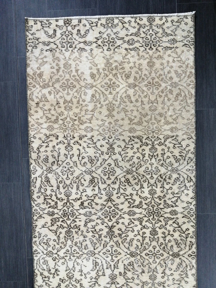 Rust Turkish Runner Rug 2' 8" x 9' 5" Hand-Knotted | No. WR17358