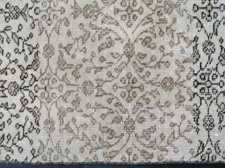 Rust Turkish Runner Rug 2' 8" x 9' 5" Hand-Knotted | No. WR17358