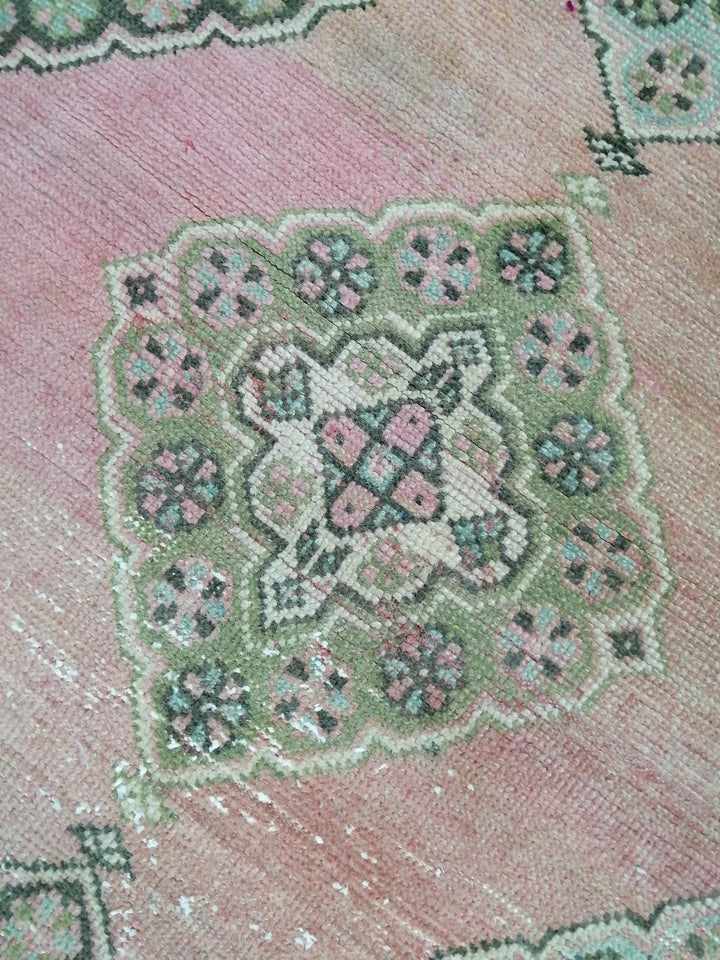Turkish Runner Rug 2' 11" x 10' 2" Hand-Knotted | No. WR17510