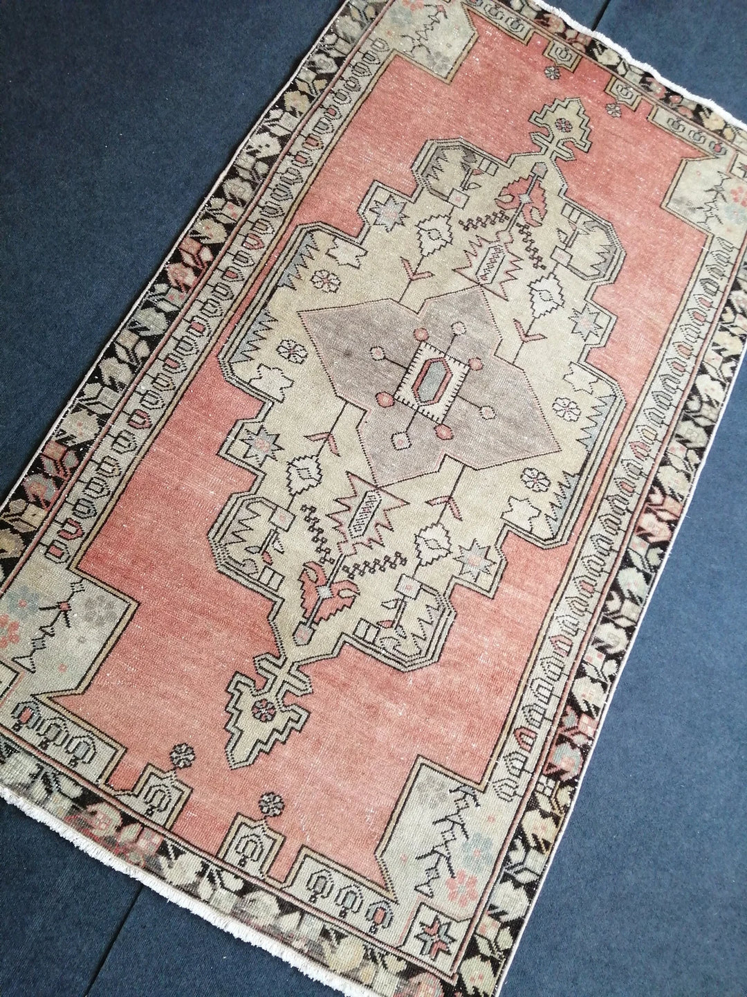 Beige Turkish Oushak Rug 4' 6" x 8' Hand-Knotted | No. WR18020