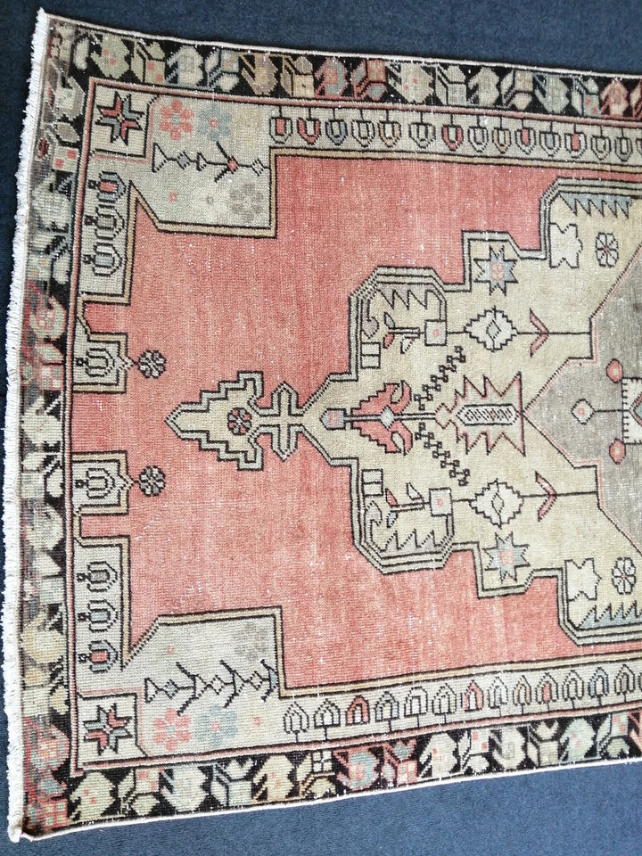 Beige Turkish Oushak Rug 4' 6" x 8' Hand-Knotted | No. WR18020