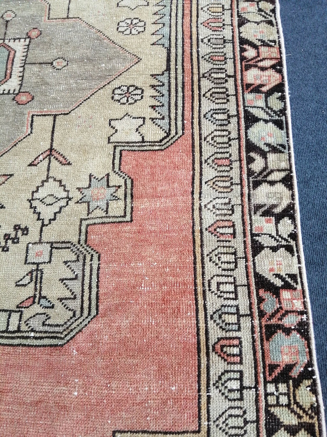 Beige Turkish Oushak Rug 4' 6" x 8' Hand-Knotted | No. WR18020