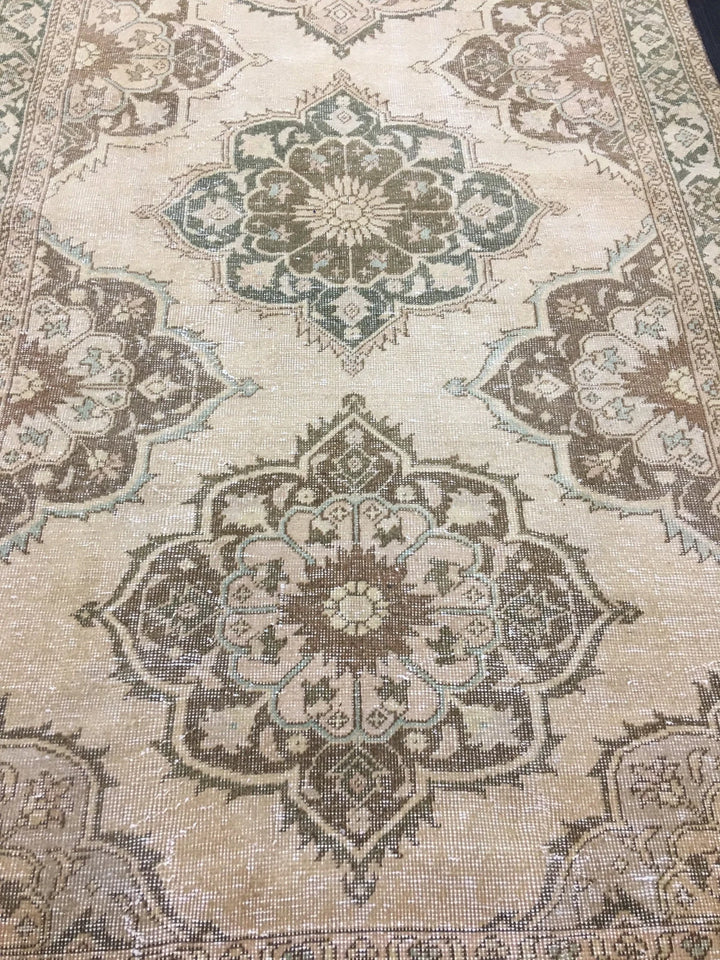 Beige Turkish Runner Rug 4' 9" x 14' 2" Hand-Knotted | No. WR18030