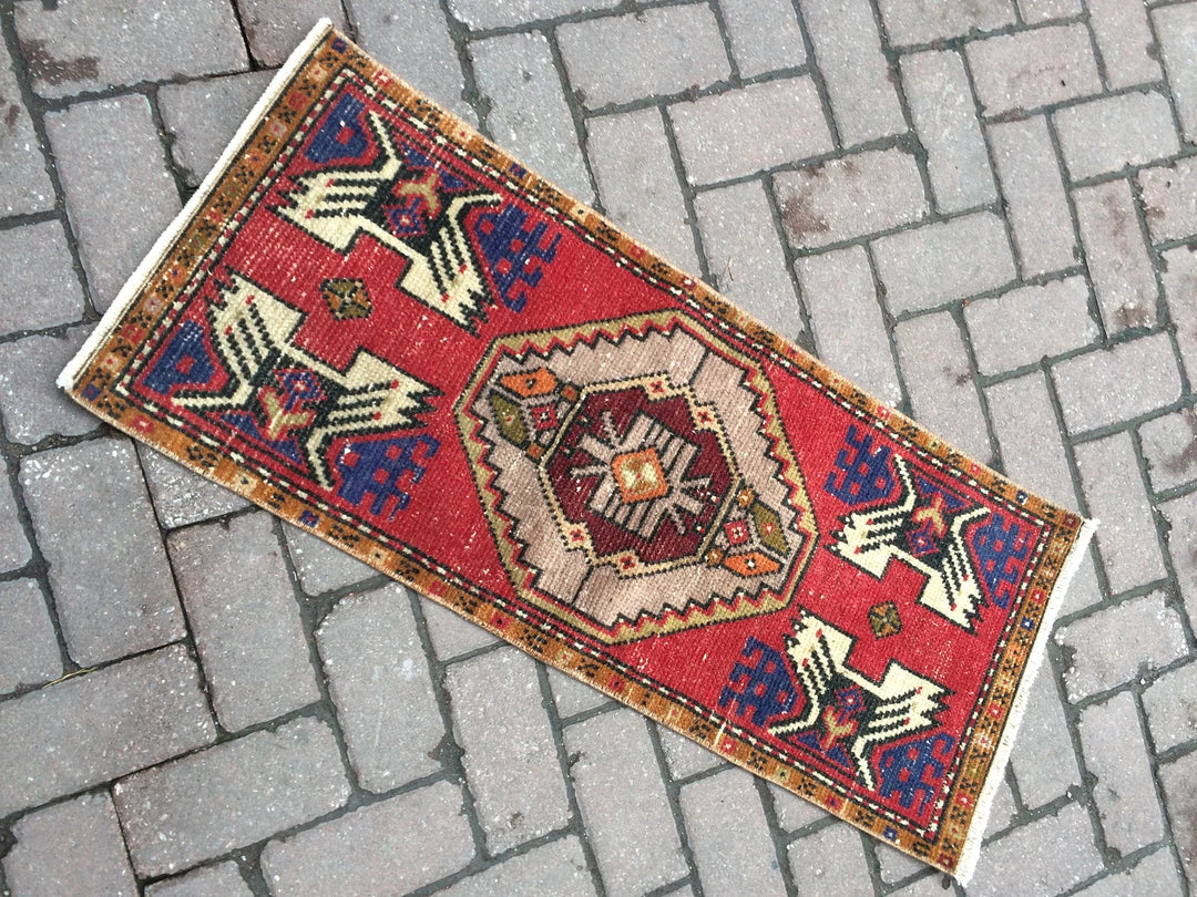 Turkish Oushak Rug 1'5" x 3'5" Hand-Knotted | No. WR18287