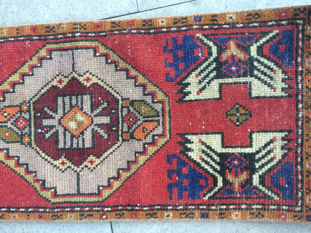 Turkish Oushak Rug 1'5" x 3'5" Hand-Knotted | No. WR18287