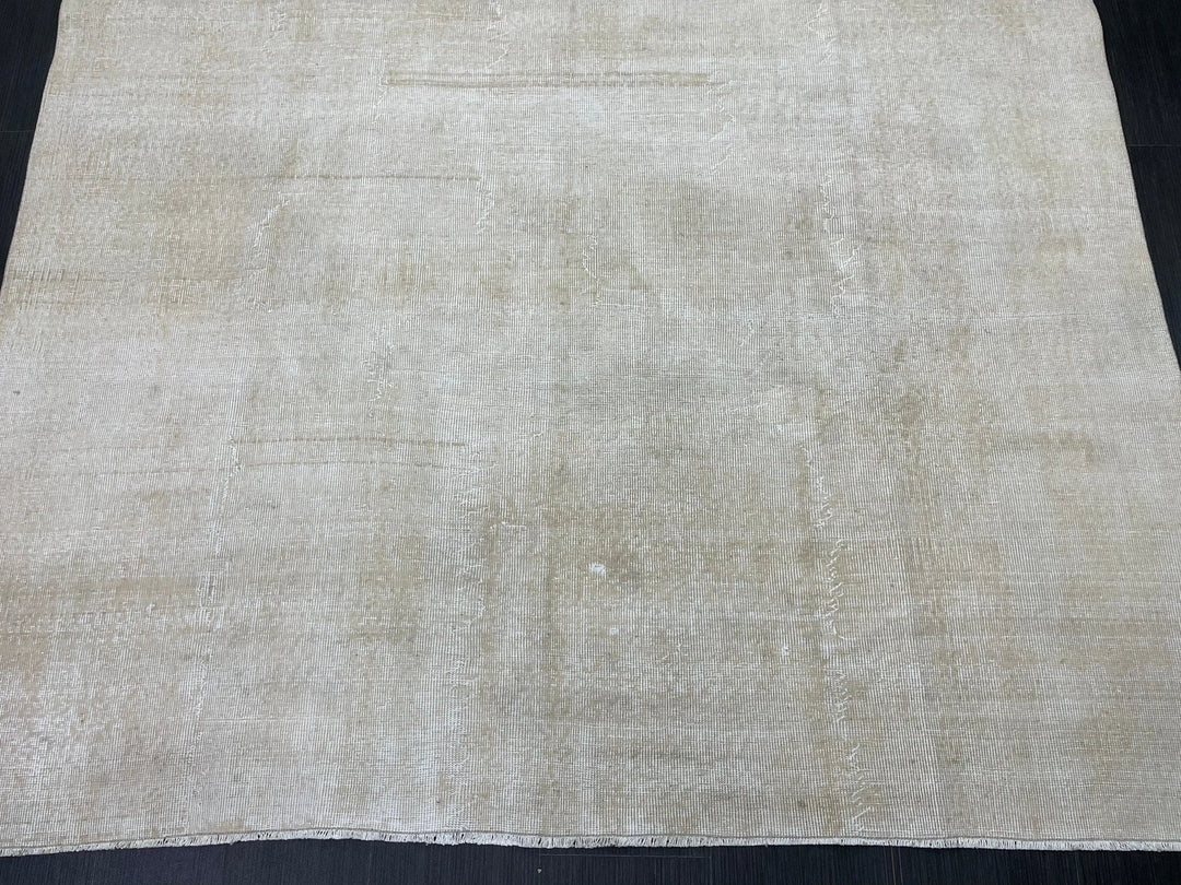 Turkish Runner Rug 6' 8" x 9' 11" Hand-Knotted | No. WR19266