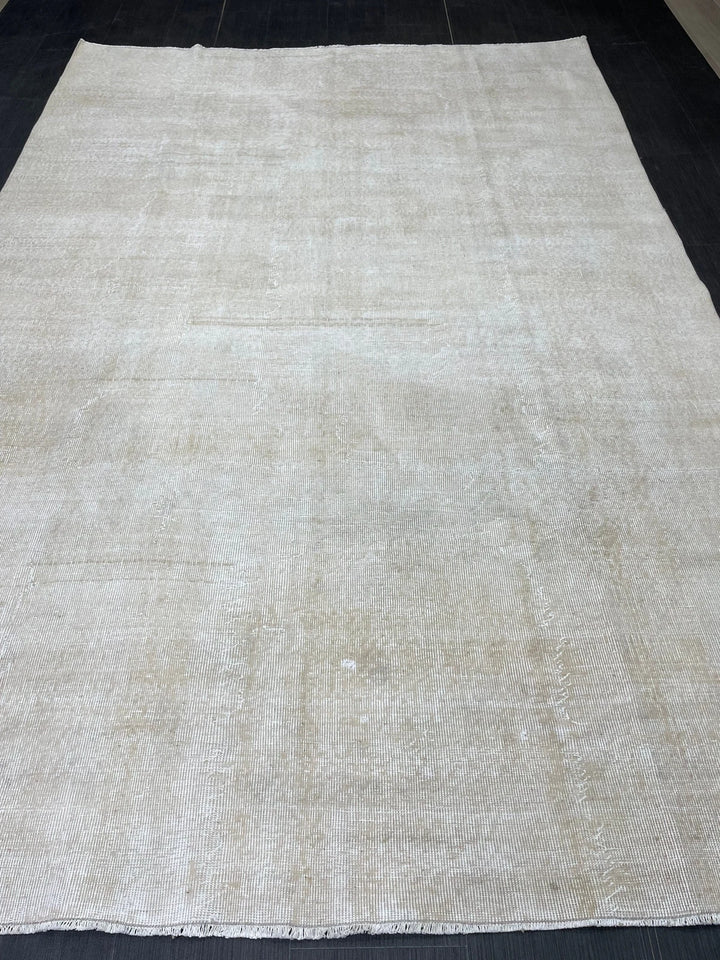 Turkish Runner Rug 6' 8" x 9' 11" Hand-Knotted | No. WR19266