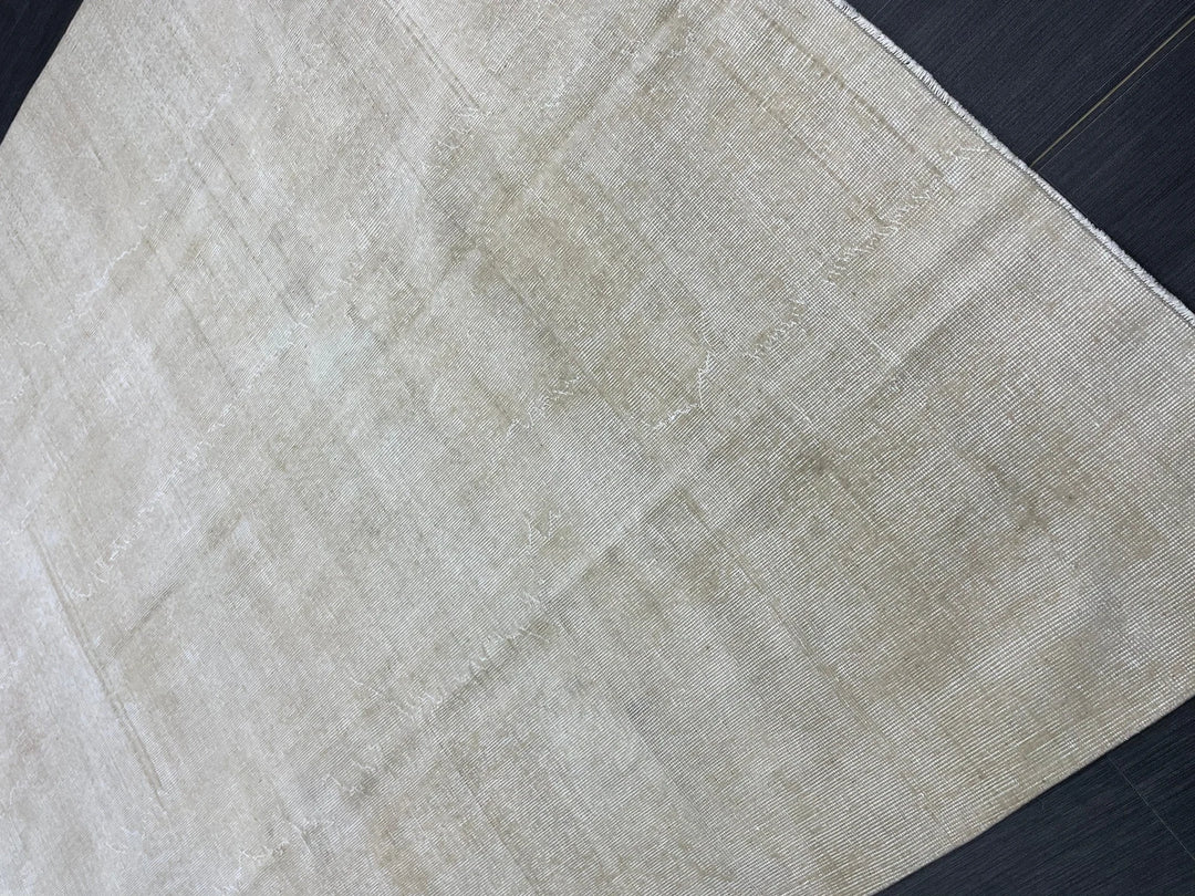 Turkish Runner Rug 6' 8" x 9' 11" Hand-Knotted | No. WR19266
