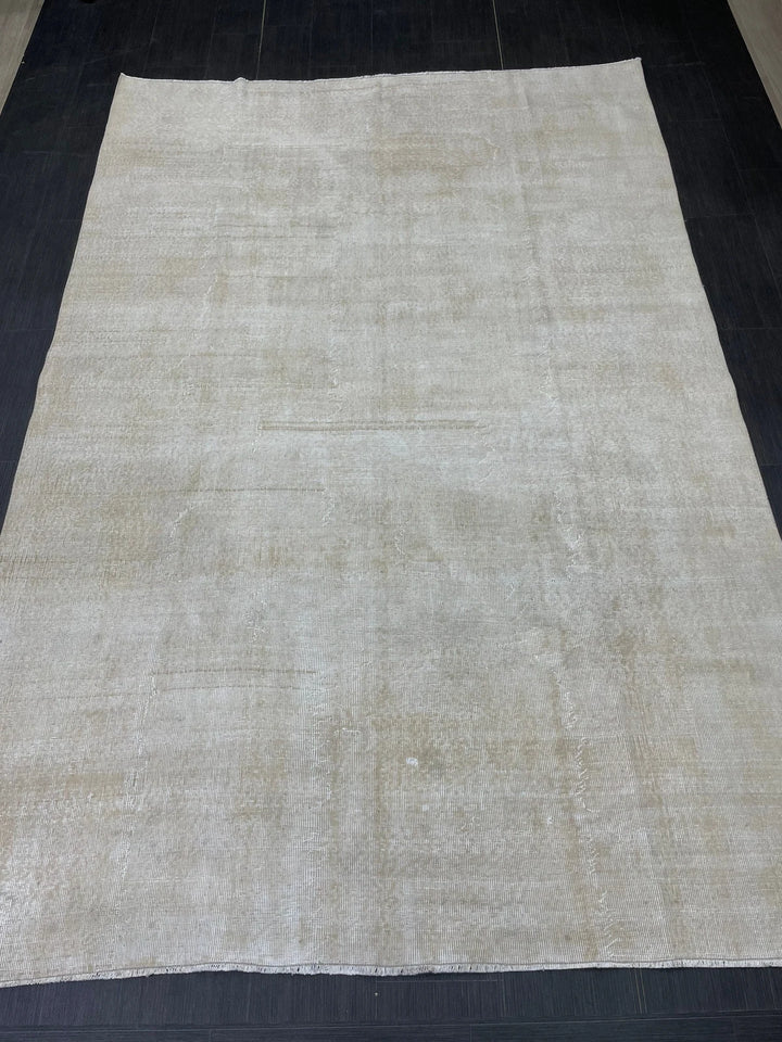 Turkish Runner Rug 6' 8" x 9' 11" Hand-Knotted | No. WR19266